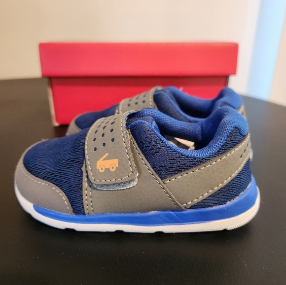 See Kai Run size 6 sneakers - Picture 1 of 7